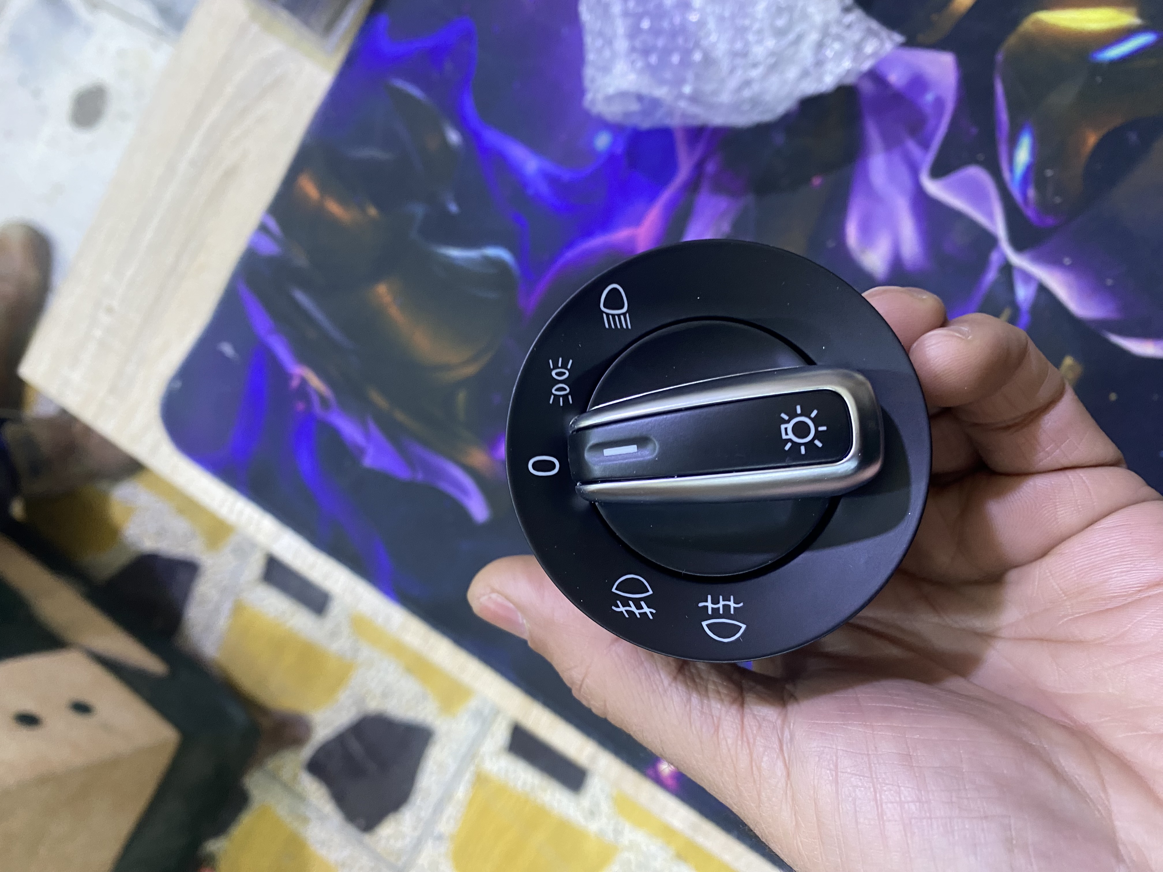 مفتاح انارة